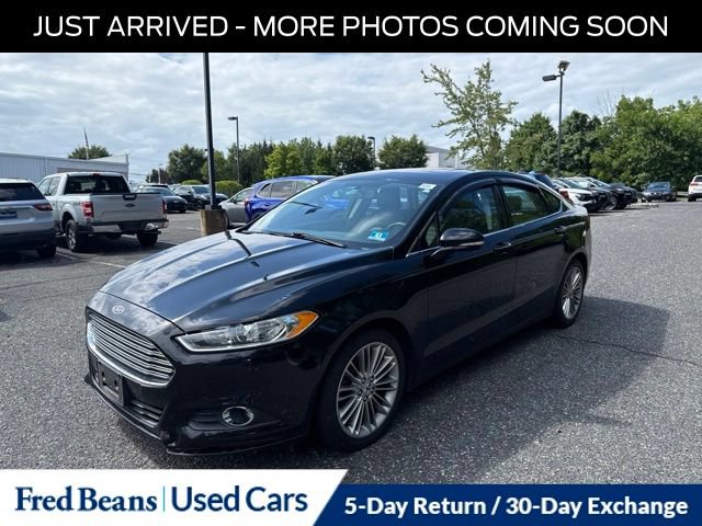 Used 2016 Ford Fusion SE w/ Equipment Group 202A AWD/4WD image 3