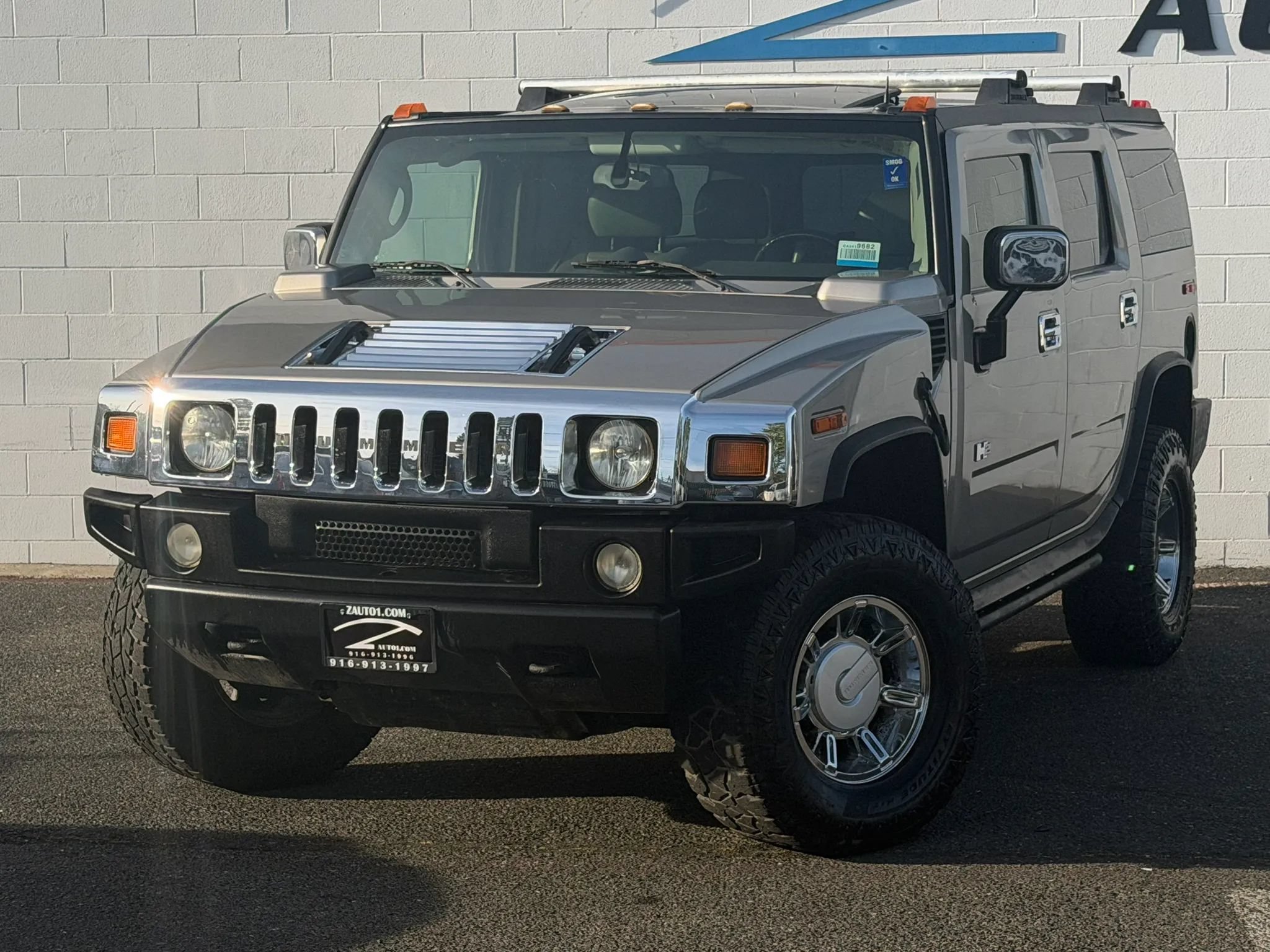 Used 2004 HUMMER H2 w/ Preferred Equipment Group AWD/4WD image 1