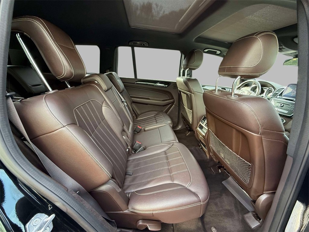 Used 2018 Mercedes-Benz GLS 450 4MATIC image 16