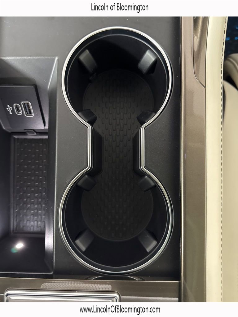 New 2026 Lincoln Nautilus Black Label w/ Jet Appearance Package image 48