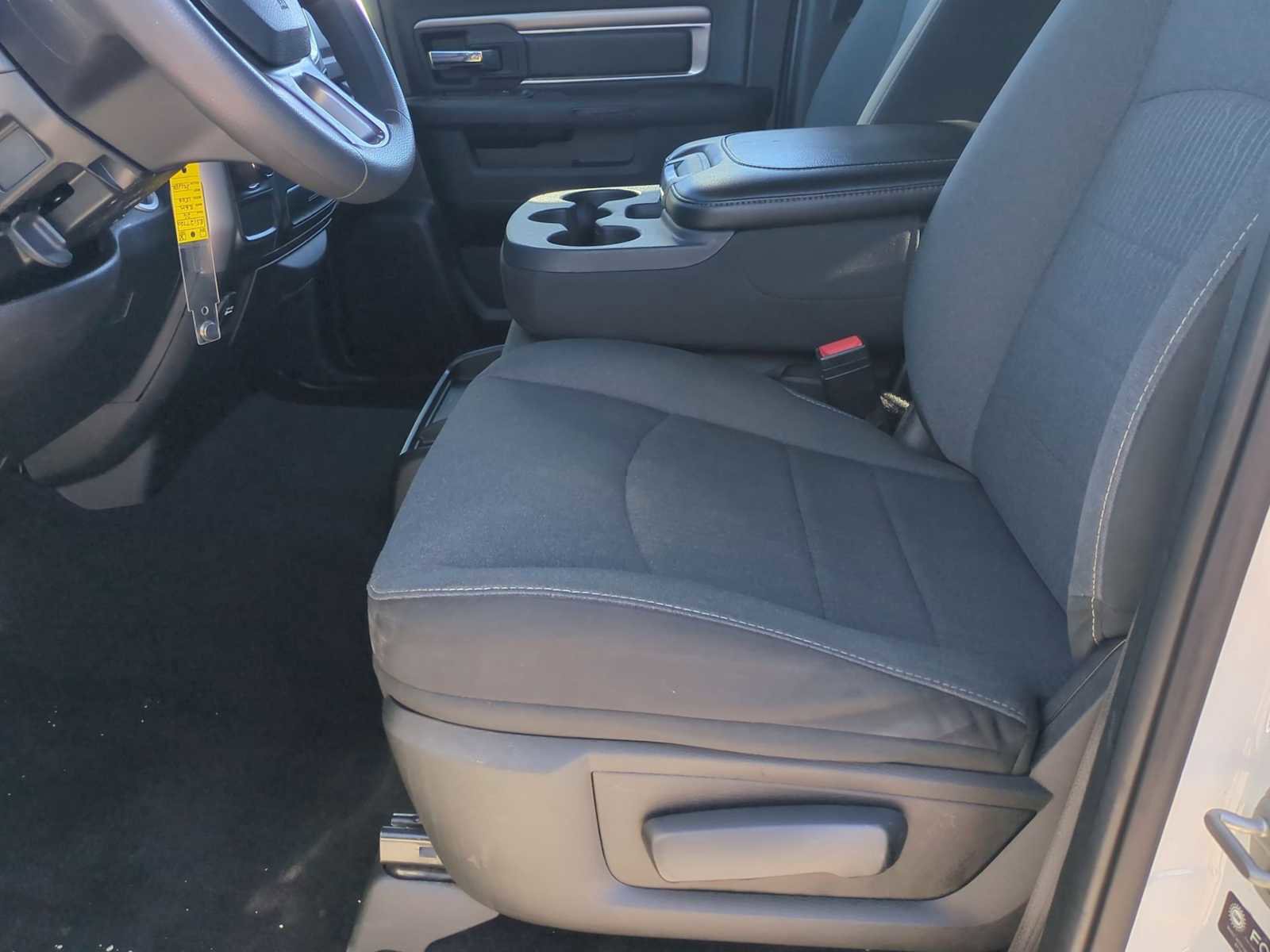 Used 2024 RAM 1500 Classic Warlock image 17