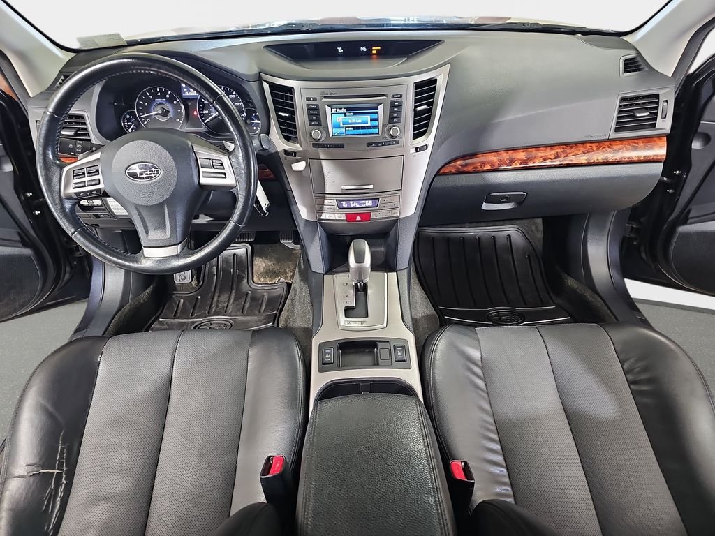 Used 2012 Subaru Outback 2.5i Limited w/ Moonroof Pkg AWD/4WD image 10