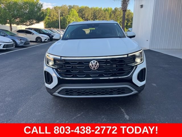 Used 2024 Volkswagen Atlas Cross Sport SE FWD image 33