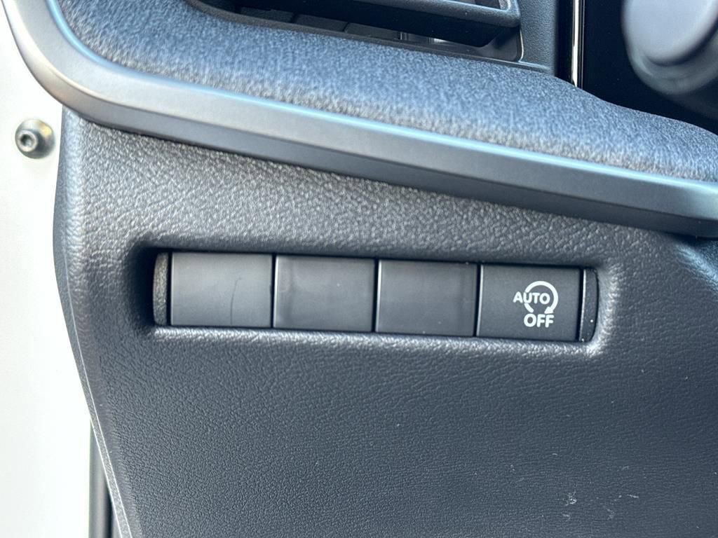 New 2026 Nissan Kicks SV image 21