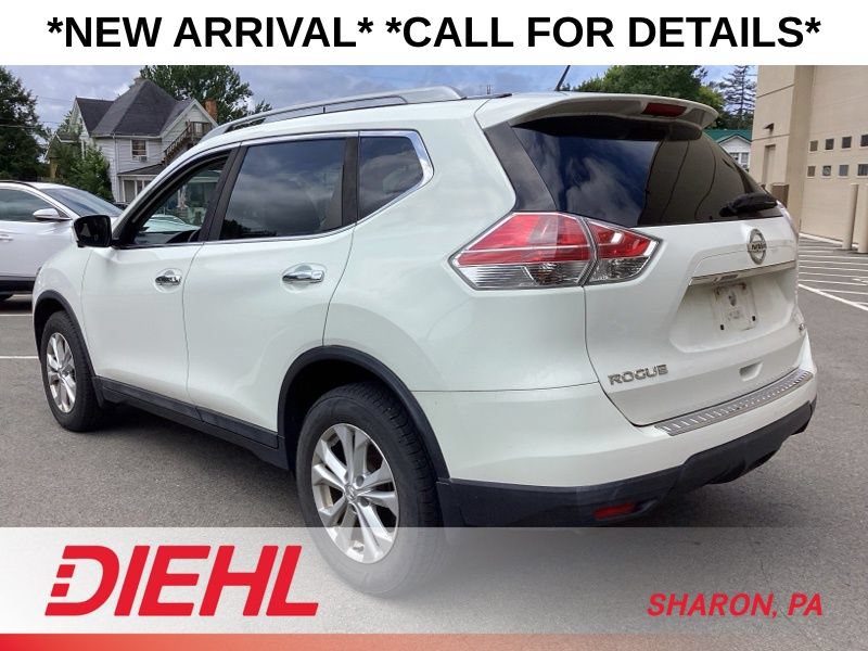 Used 2016 Nissan Rogue SV w/ SV Premium Package AWD/4WD image 5