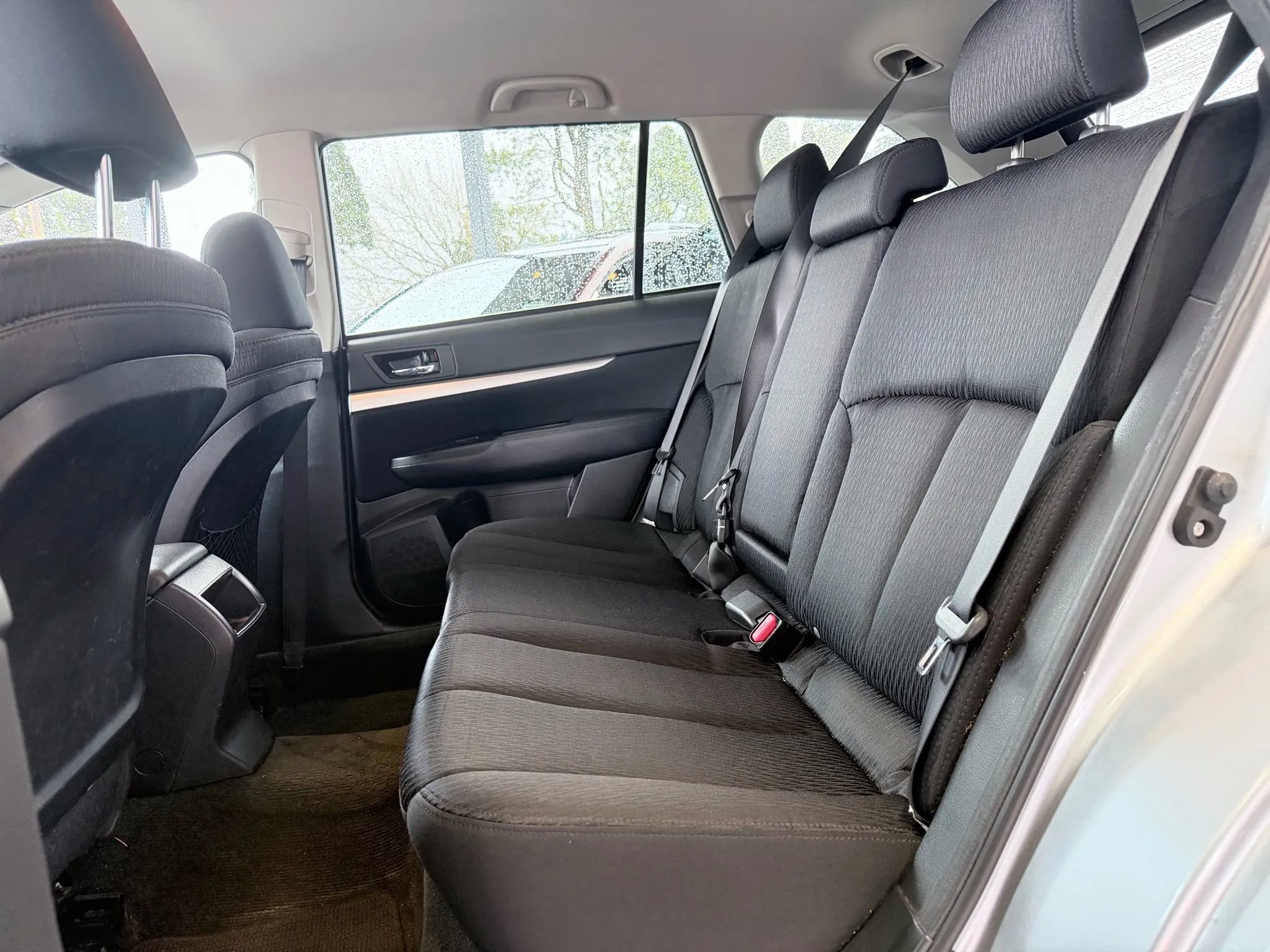 Used 2012 Subaru Outback 2.5i Premium w/ All-Weather Pkg image 18