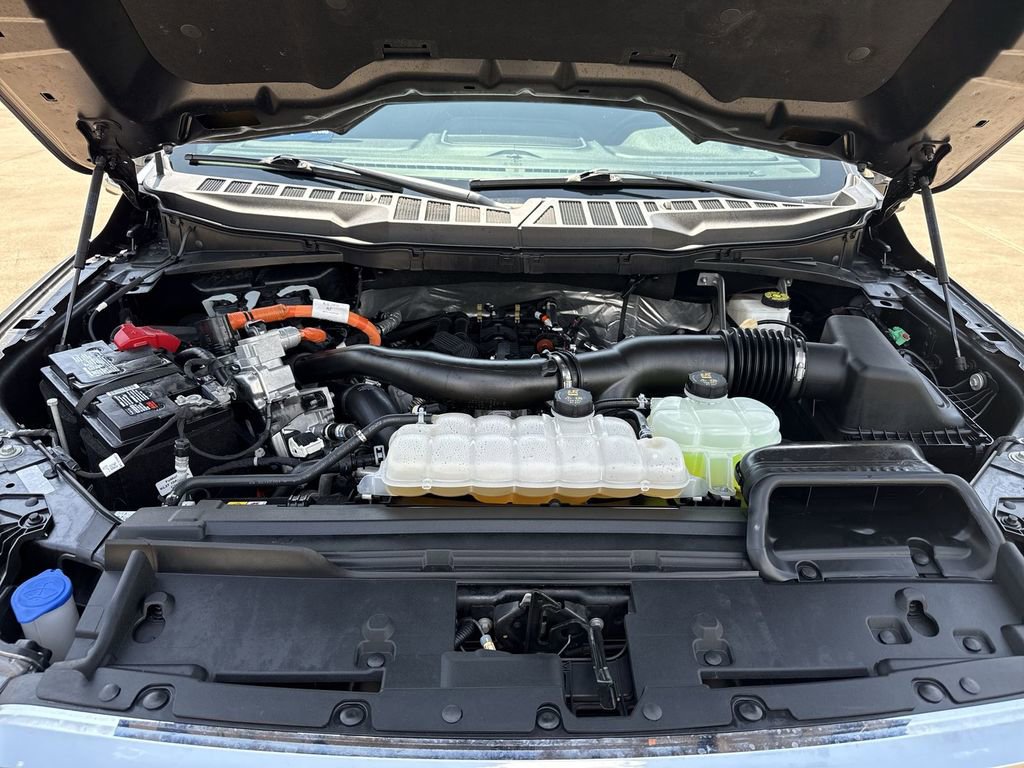 Used 2024 Ford F150 Lariat w/ Bed Utility Package image 31