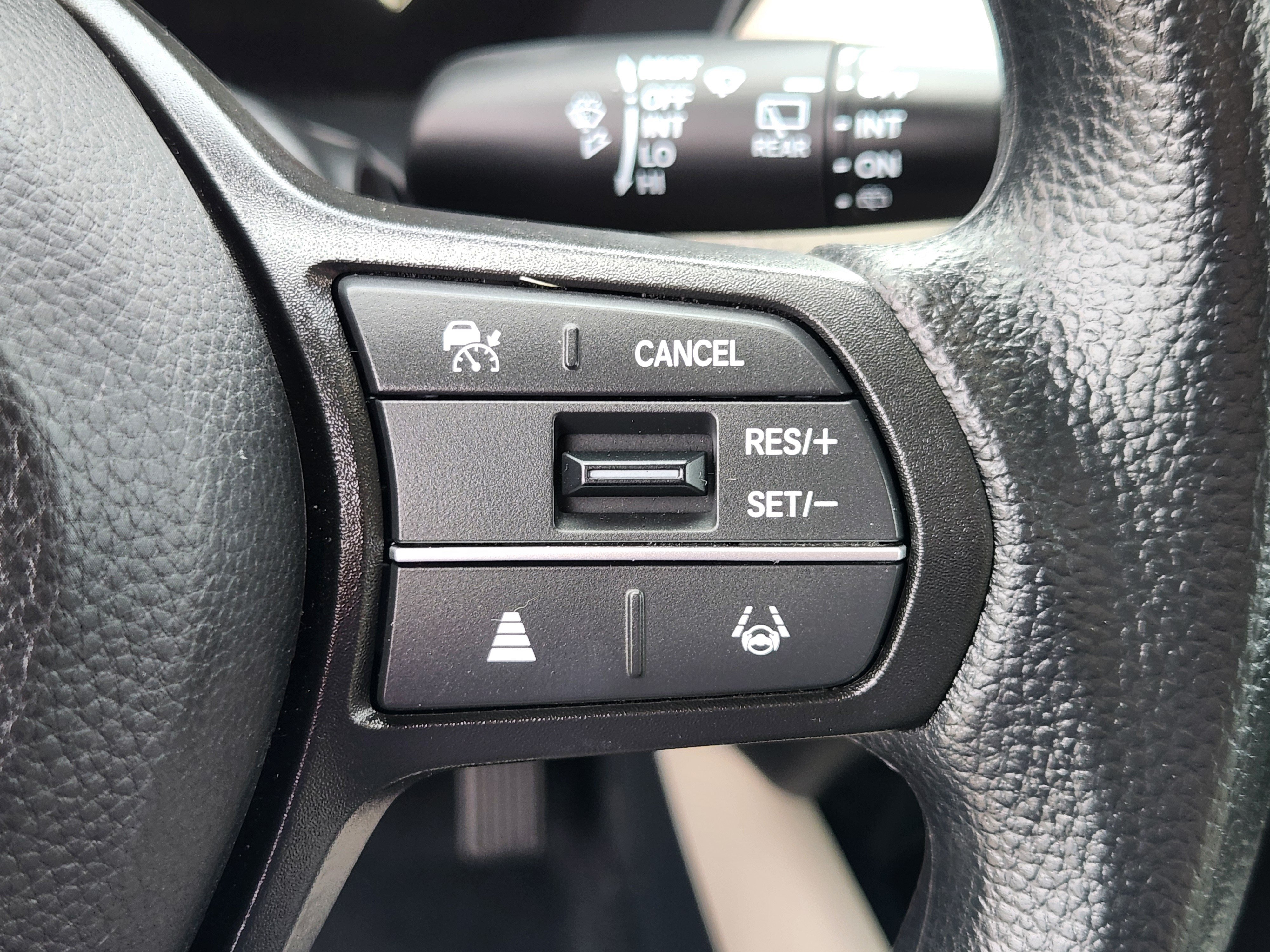 Certified 2024 Honda HR-V LX image 23