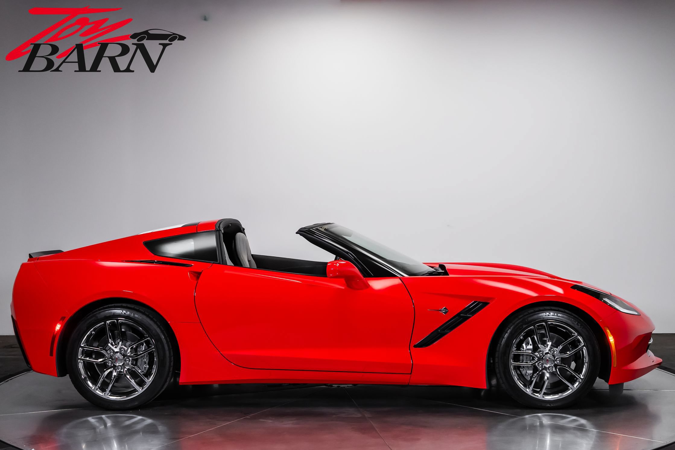 Used 2015 Chevrolet Corvette Stingray Coupe RWD image 6