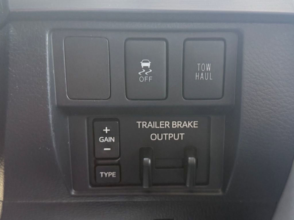 Used 2017 Toyota Tundra TRD Pro image 25