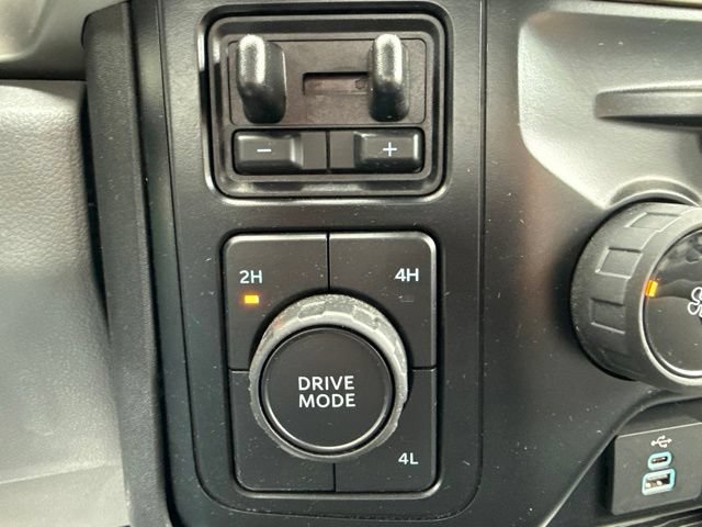Used 2023 Ford F350 XL AWD/4WD image 25