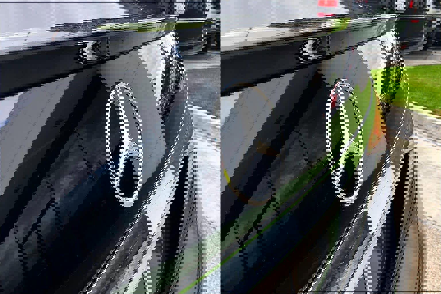 Used 2023 Mercedes-Benz S 500 S 500 w/ AMG Line image 32