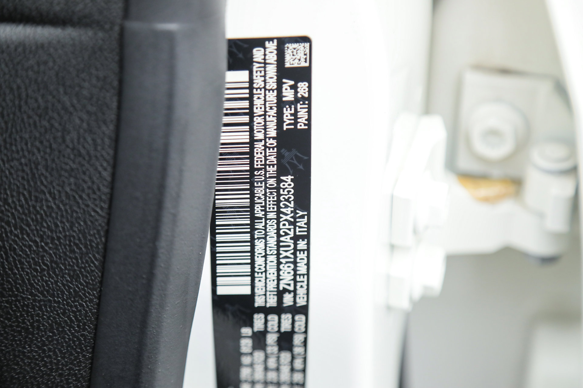 Certified 2023 Maserati Levante GT image 25