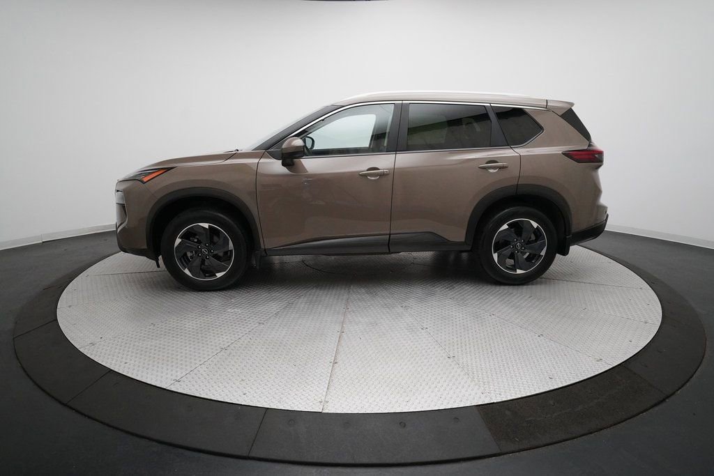 Certified 2024 Nissan Rogue SV w/ SV Premium Package image 25