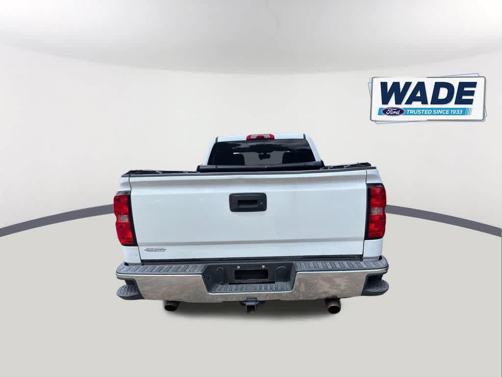 Used 2019 Chevrolet Silverado 1500 LT AWD/4WD image 7