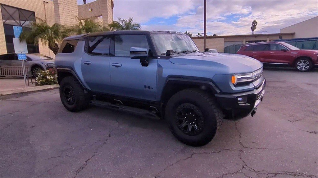 Certified 2024 GMC Hummer EV 3X w/ Omega Edition image 2