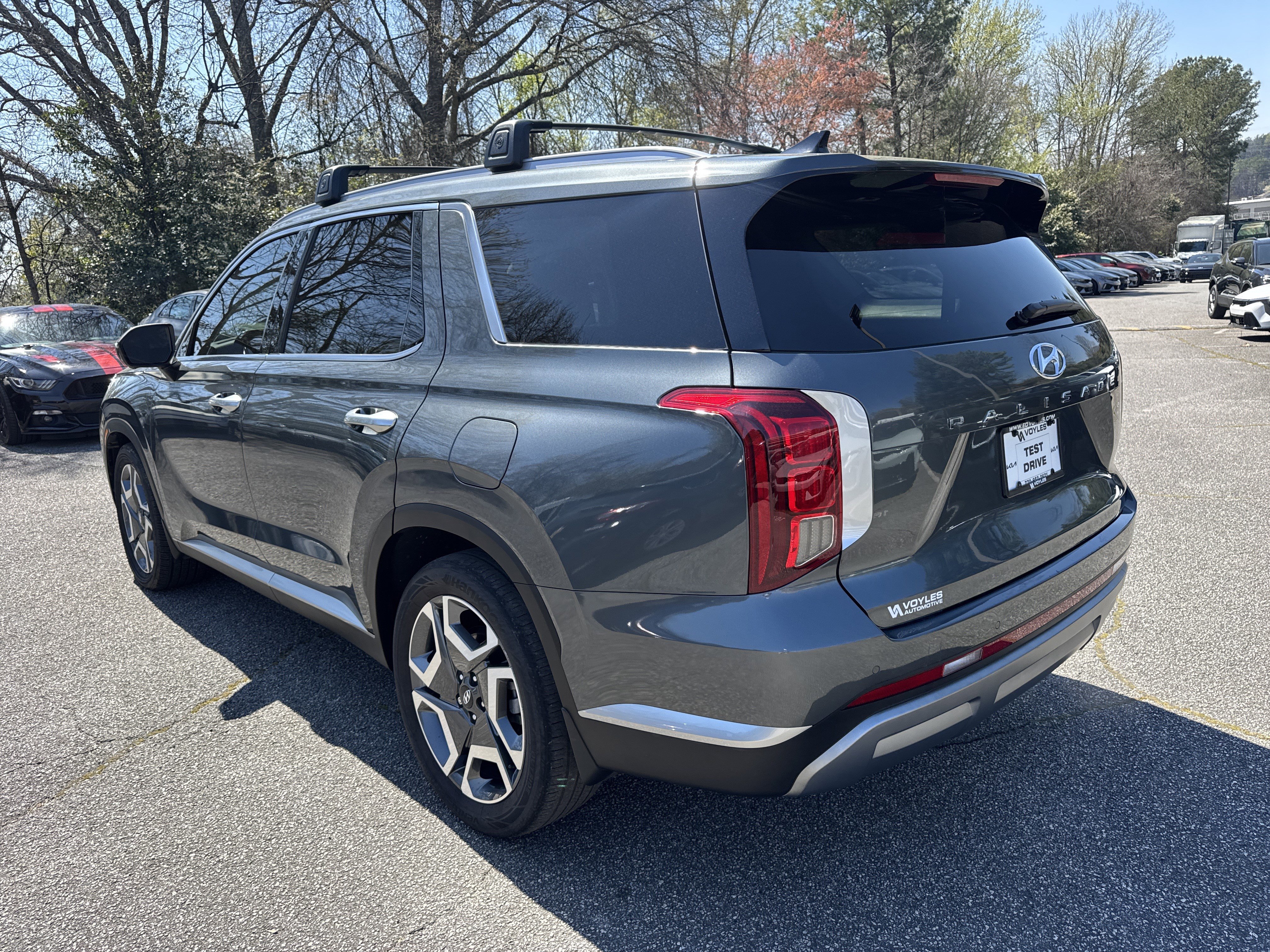 Used 2024 Hyundai Palisade SEL w/ Premium Package image 5