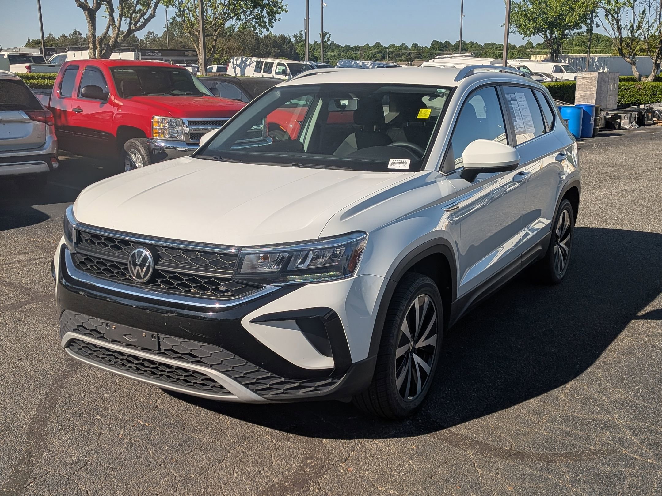 Used 2022 Volkswagen Taos SE AWD/4WD image 5