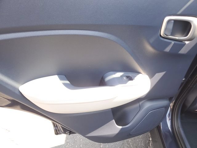New 2026 Hyundai Venue SEL FWD image 15