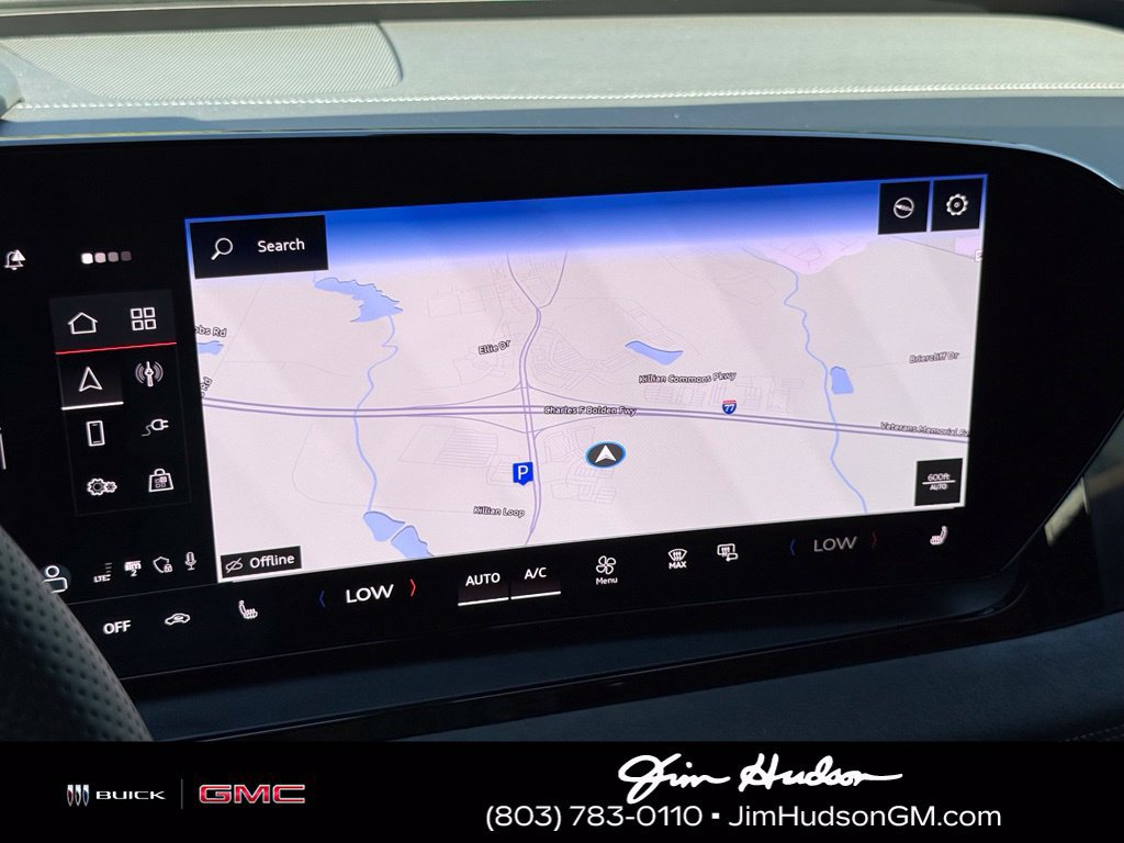 Used 2025 Audi SQ6 e-tron Prestige AWD/4WD image 37
