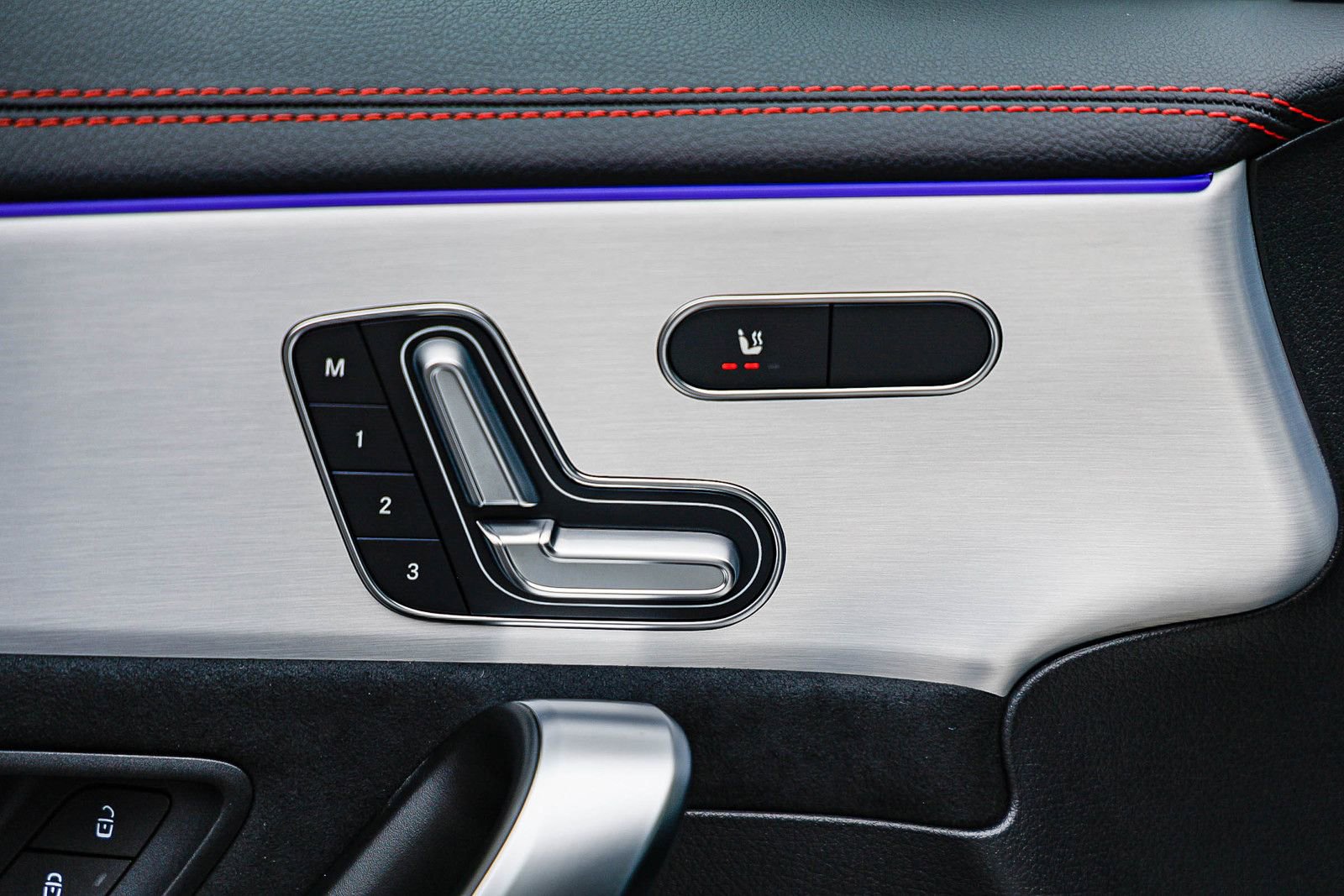 Certified 2025 Mercedes-Benz CLA 35 AMG 4MATIC image 22