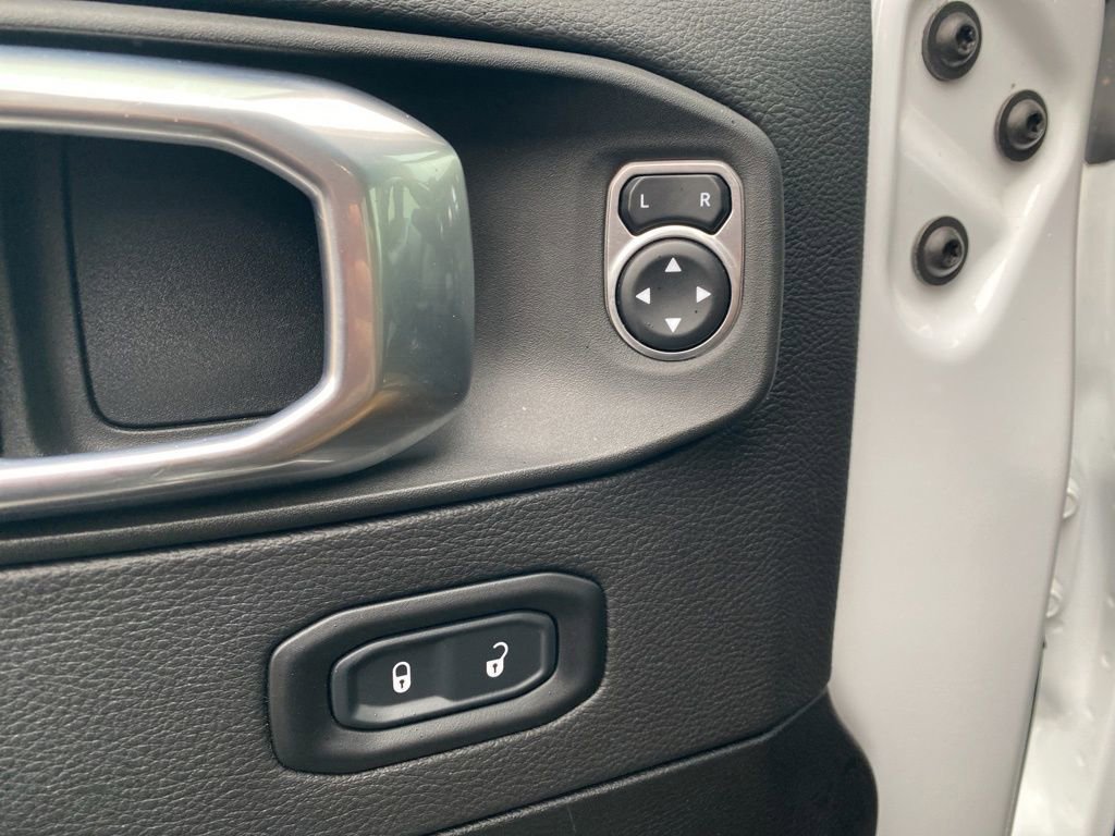 Used 2021 Jeep Gladiator Rubicon image 11