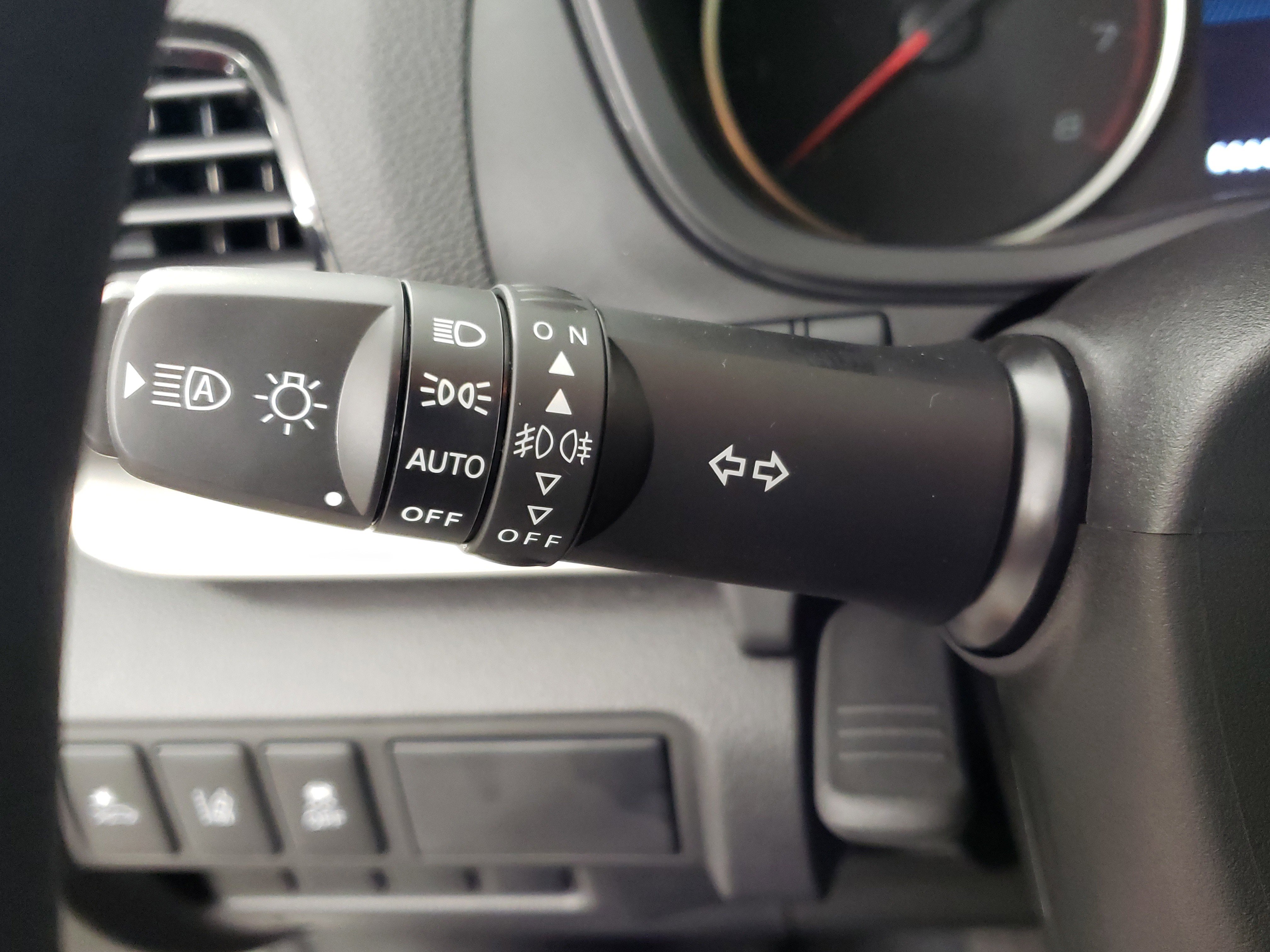 New 2026 Mitsubishi Eclipse Cross LE image 18