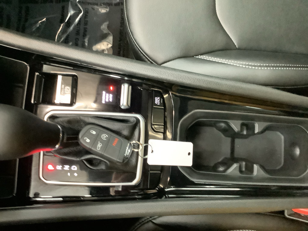 New 2026 Jeep Compass Limited w/ Sun, Sound & Navigation Group AWD/4WD image 20