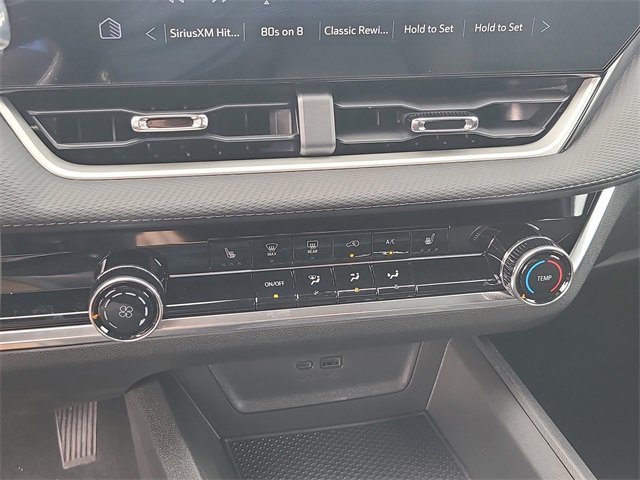 New 2026 Chevrolet Equinox LT image 30