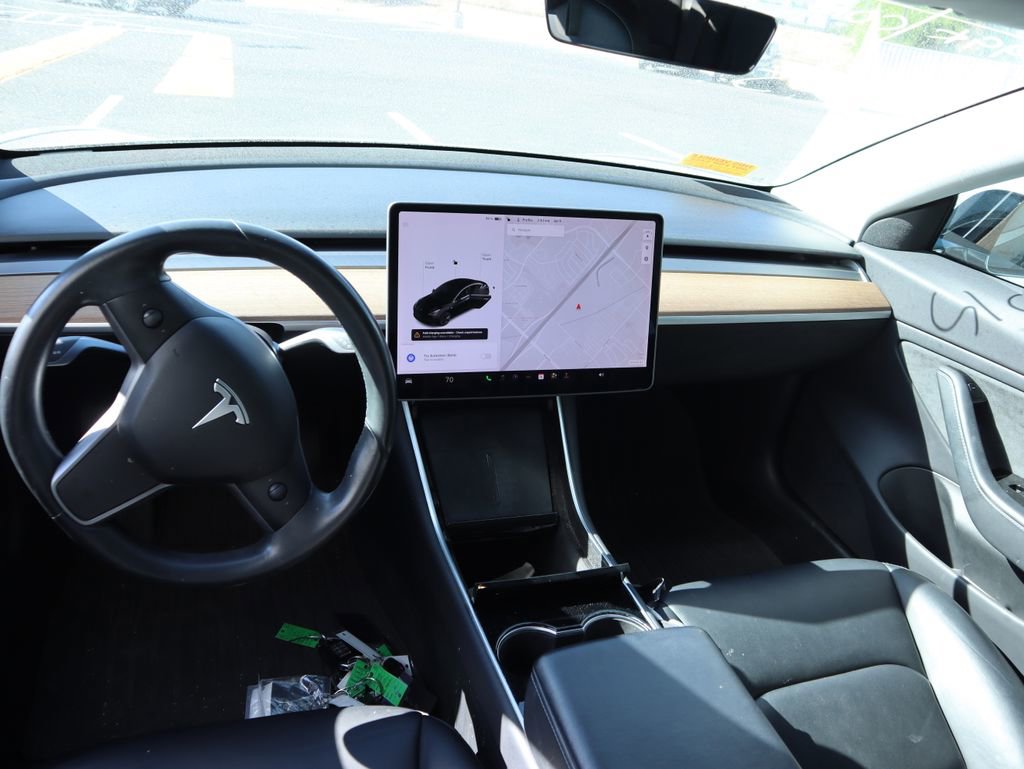 Used 2019 Tesla Model 3 Standard Range RWD image 7