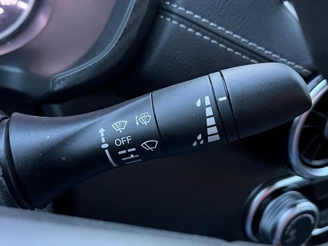 Used 2025 Nissan Sentra SV image 36