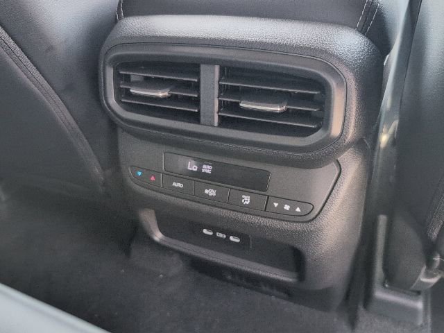 New 2025 Honda Pilot TrailSport image 16