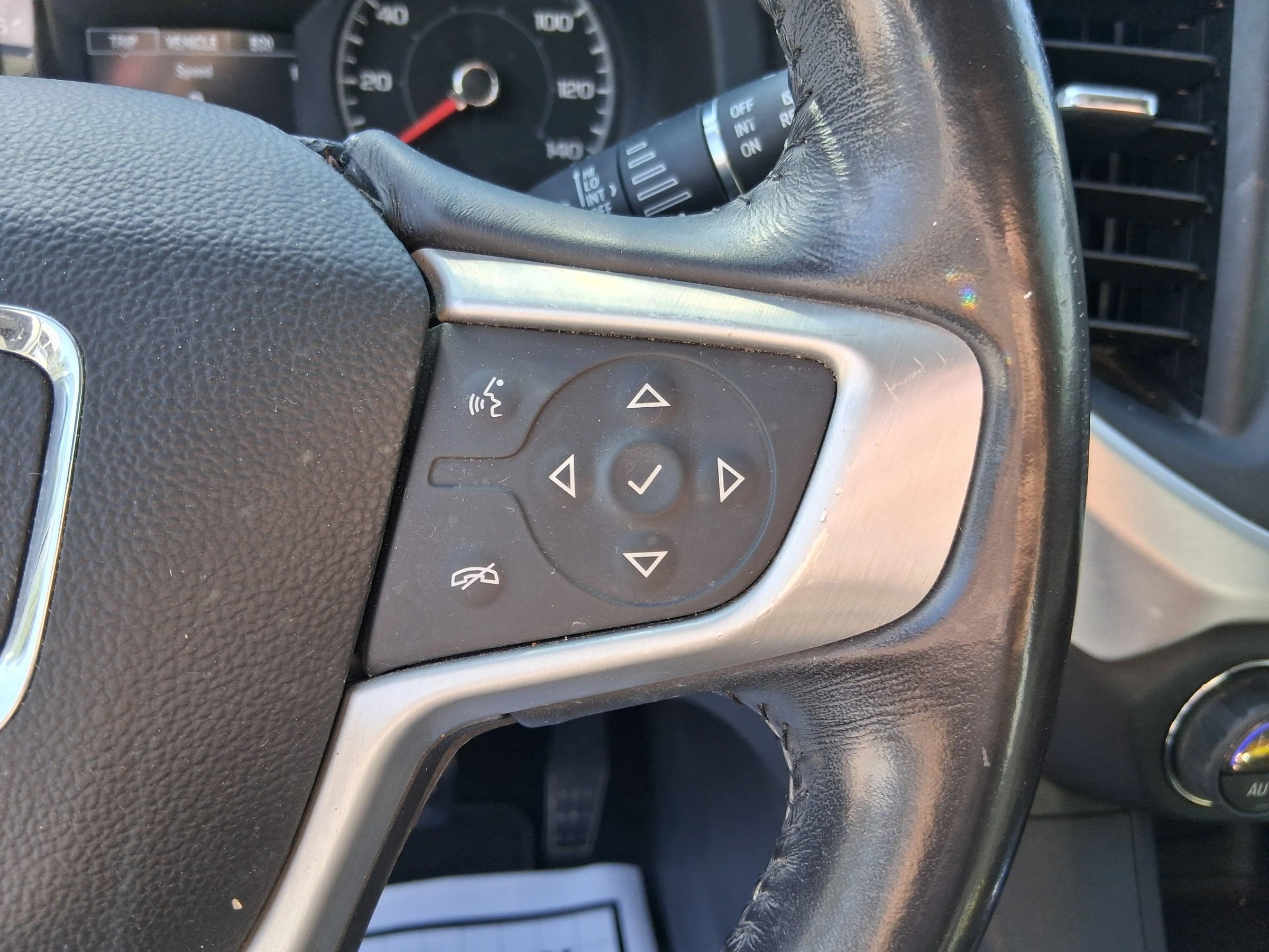 Used 2019 GMC Acadia SLE AWD/4WD image 51