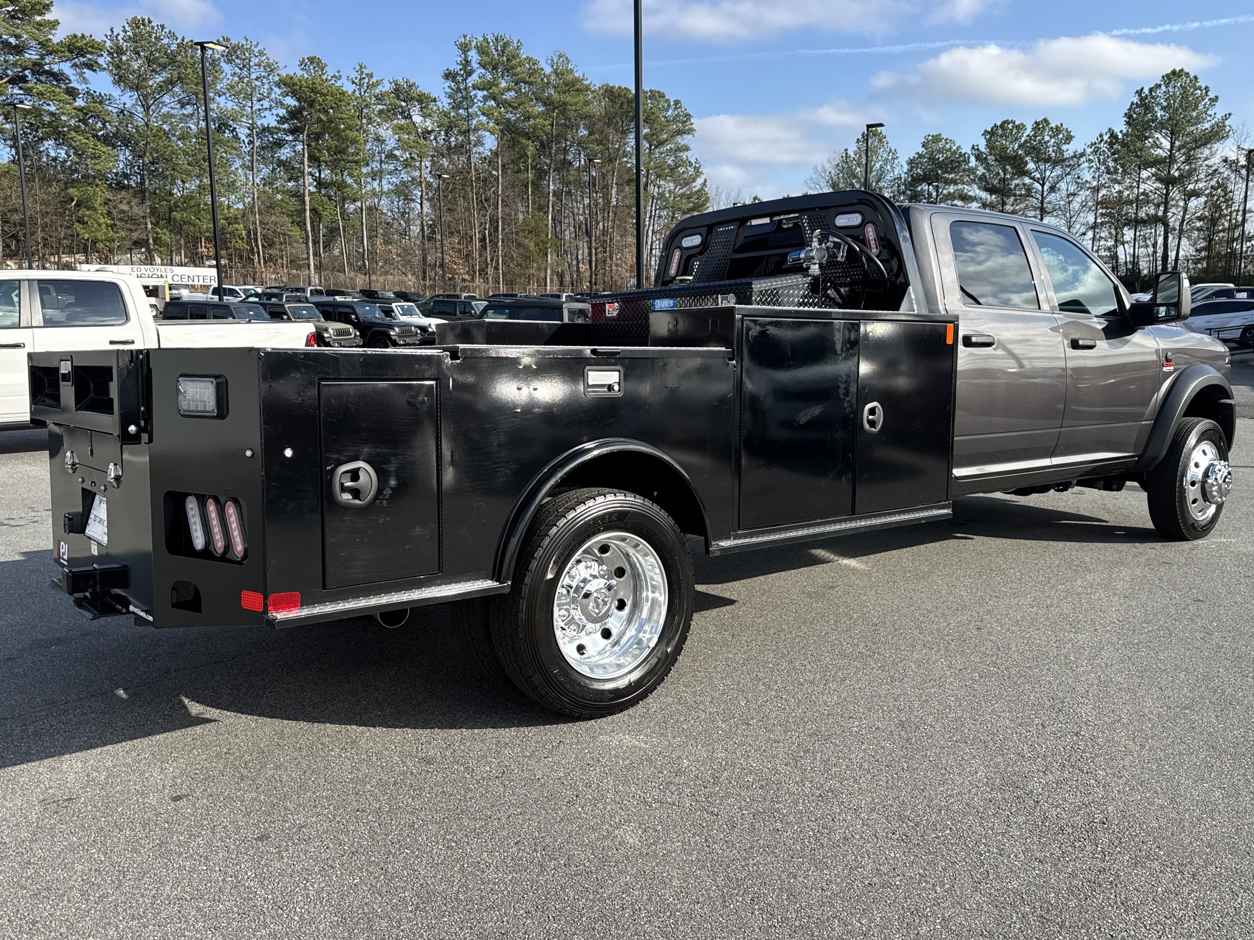New 2026 RAM 5500 Tradesman image 3