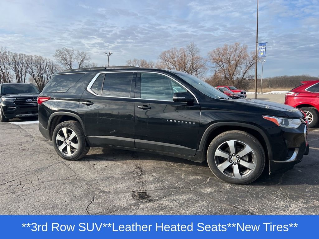 Used 2020 Chevrolet Traverse LT w/ LT Premium Package image 31