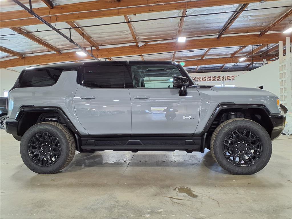 New 2026 GMC Hummer EV SUV image 4