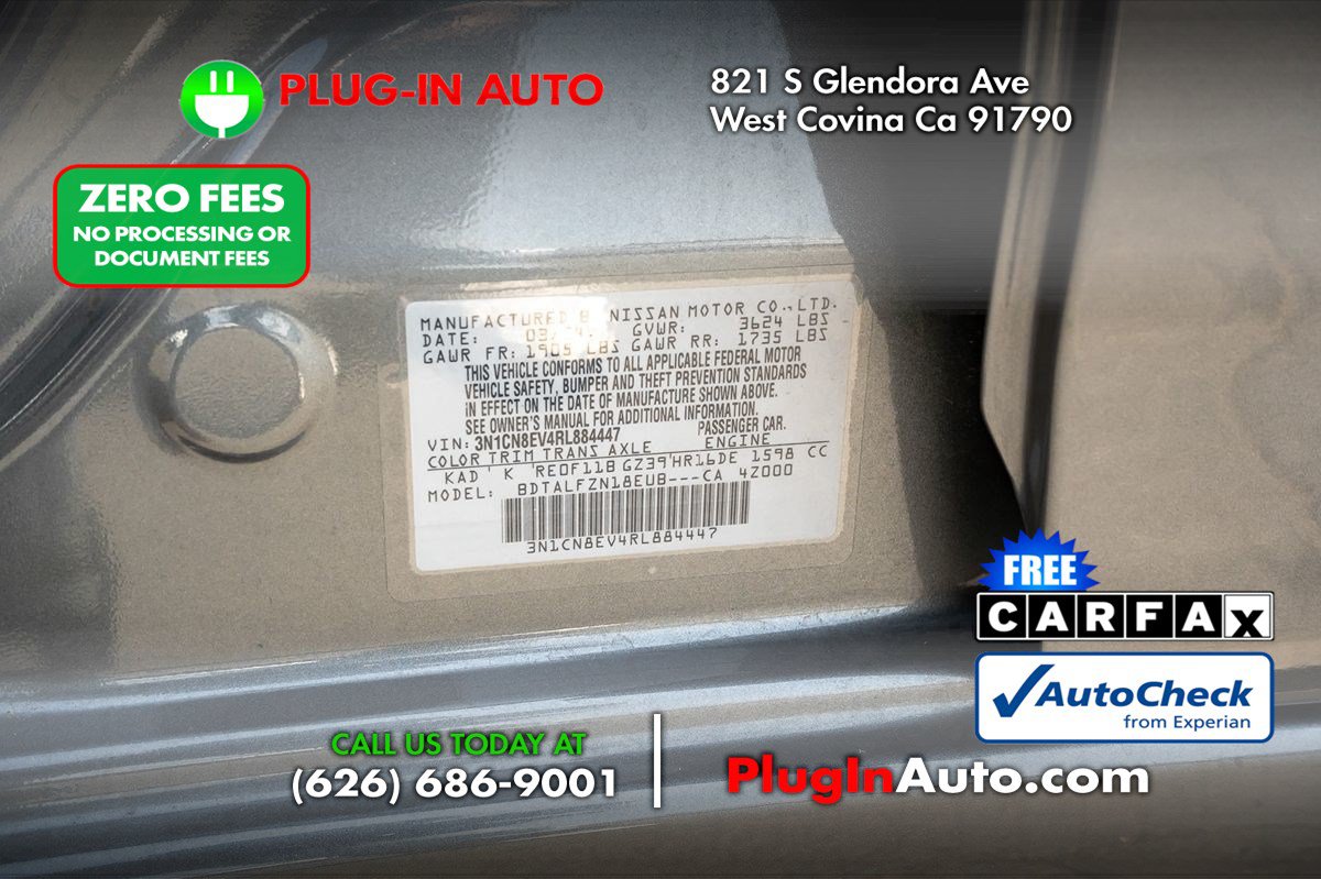Used 2024 Nissan Versa SV w/ Trunk Package FWD image 8
