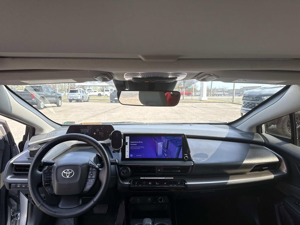 Used 2024 Toyota Prius XLE image 15