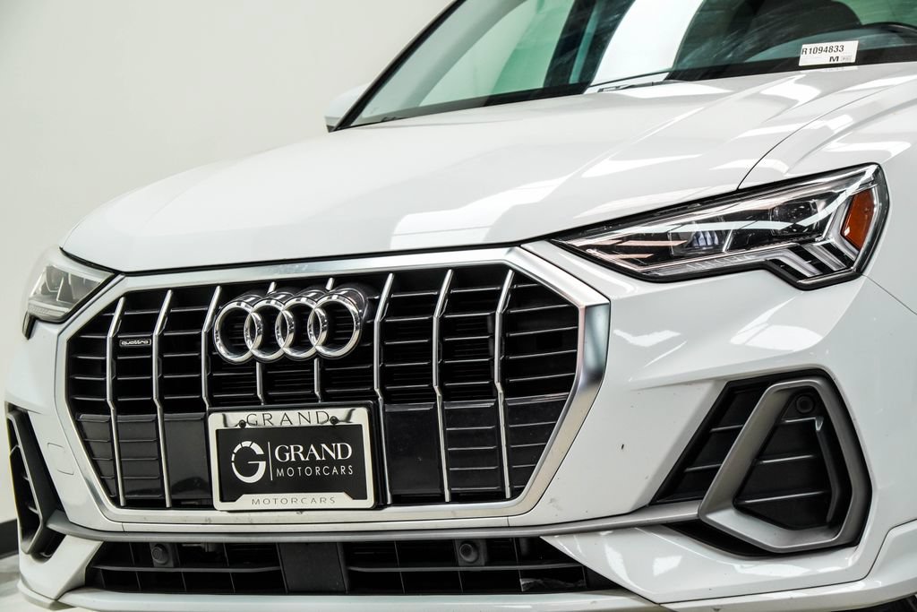 Used 2024 Audi Q3 2.0T Premium AWD/4WD image 2