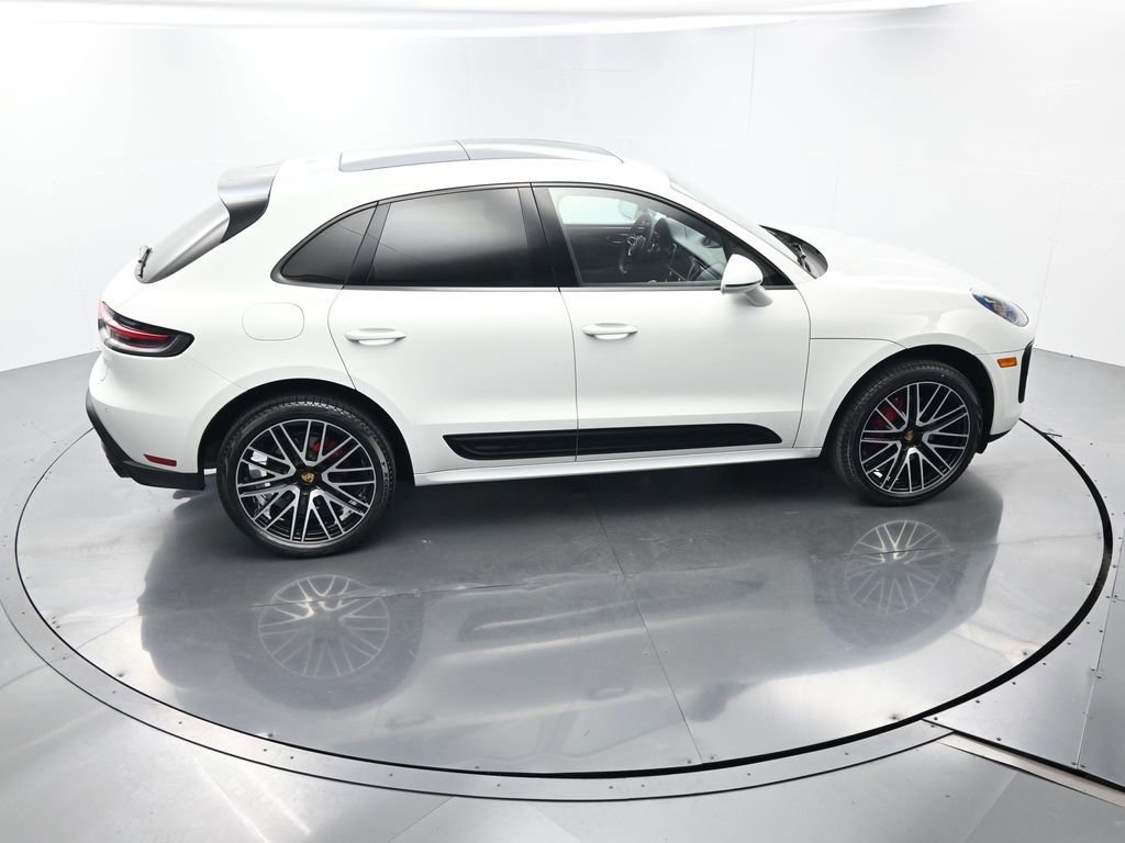 Certified 2023 Porsche Macan S AWD/4WD image 43