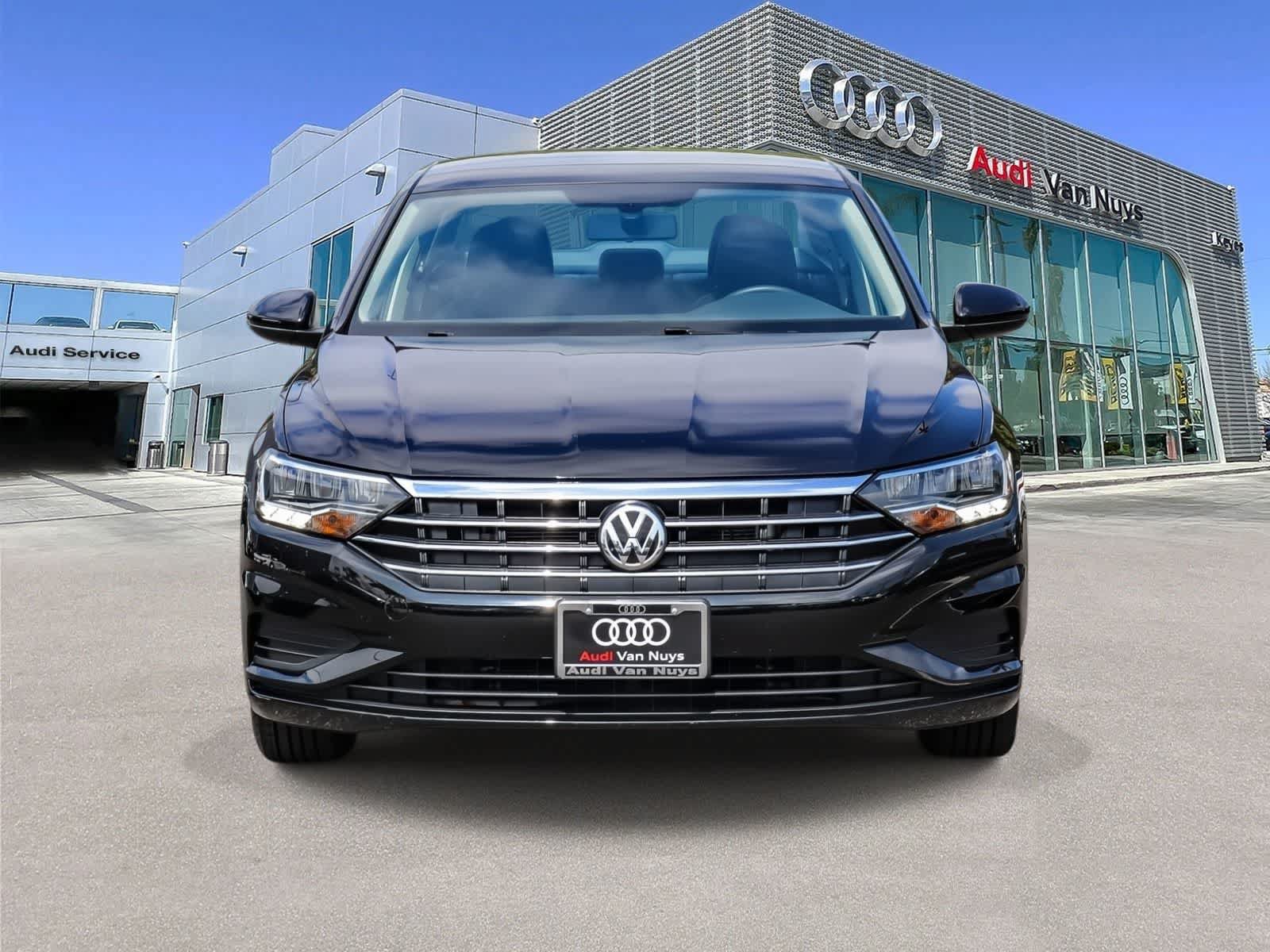 Used 2019 Volkswagen Jetta SE FWD image 6