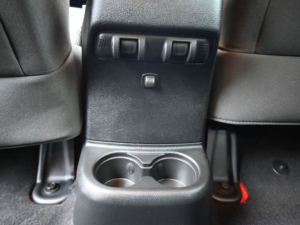 Used 2017 Jeep Wrangler Unlimited Willys image 25