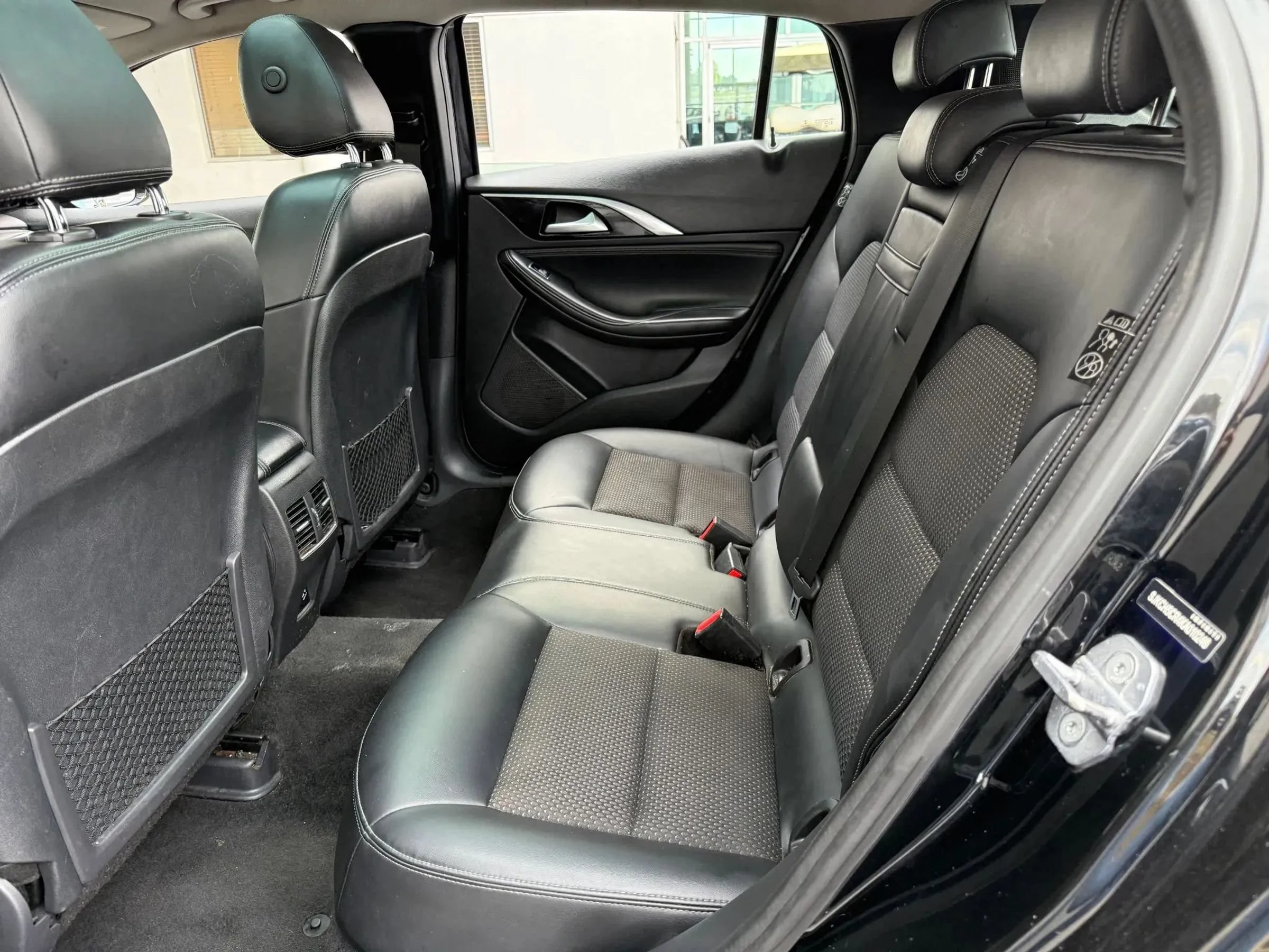 Used 2019 INFINITI QX30 AWD w/ Navigation Package image 19