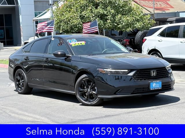 Certified 2025 Honda Accord SE image 2