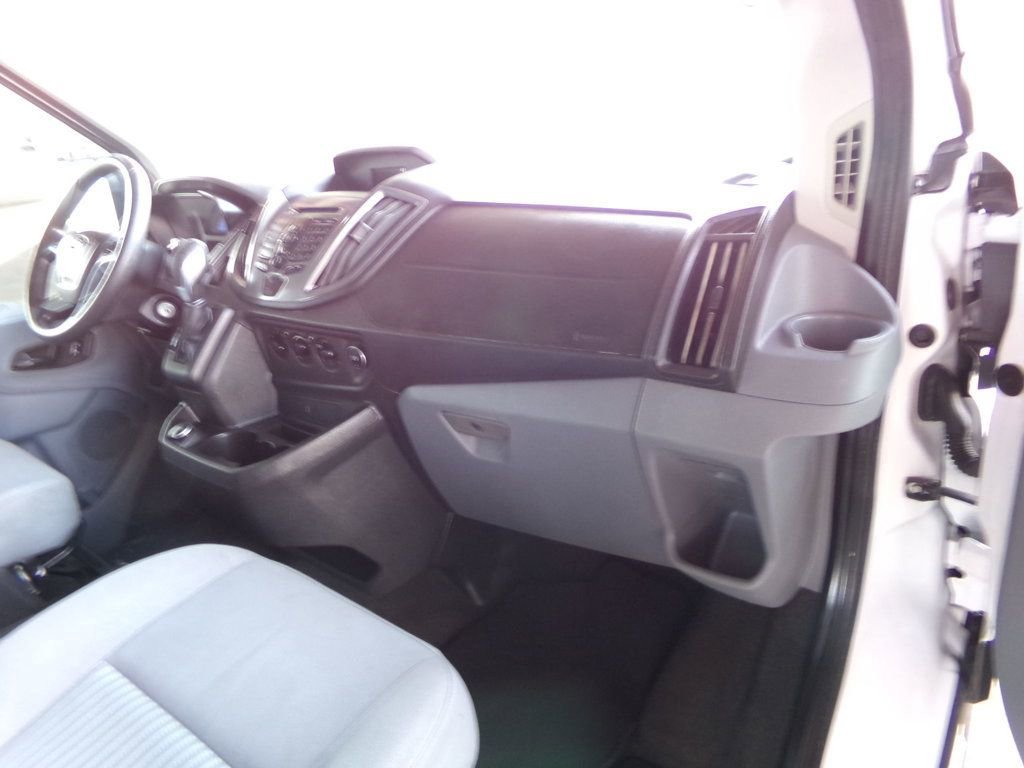 Used 2018 Ford Transit 350 XLT image 16