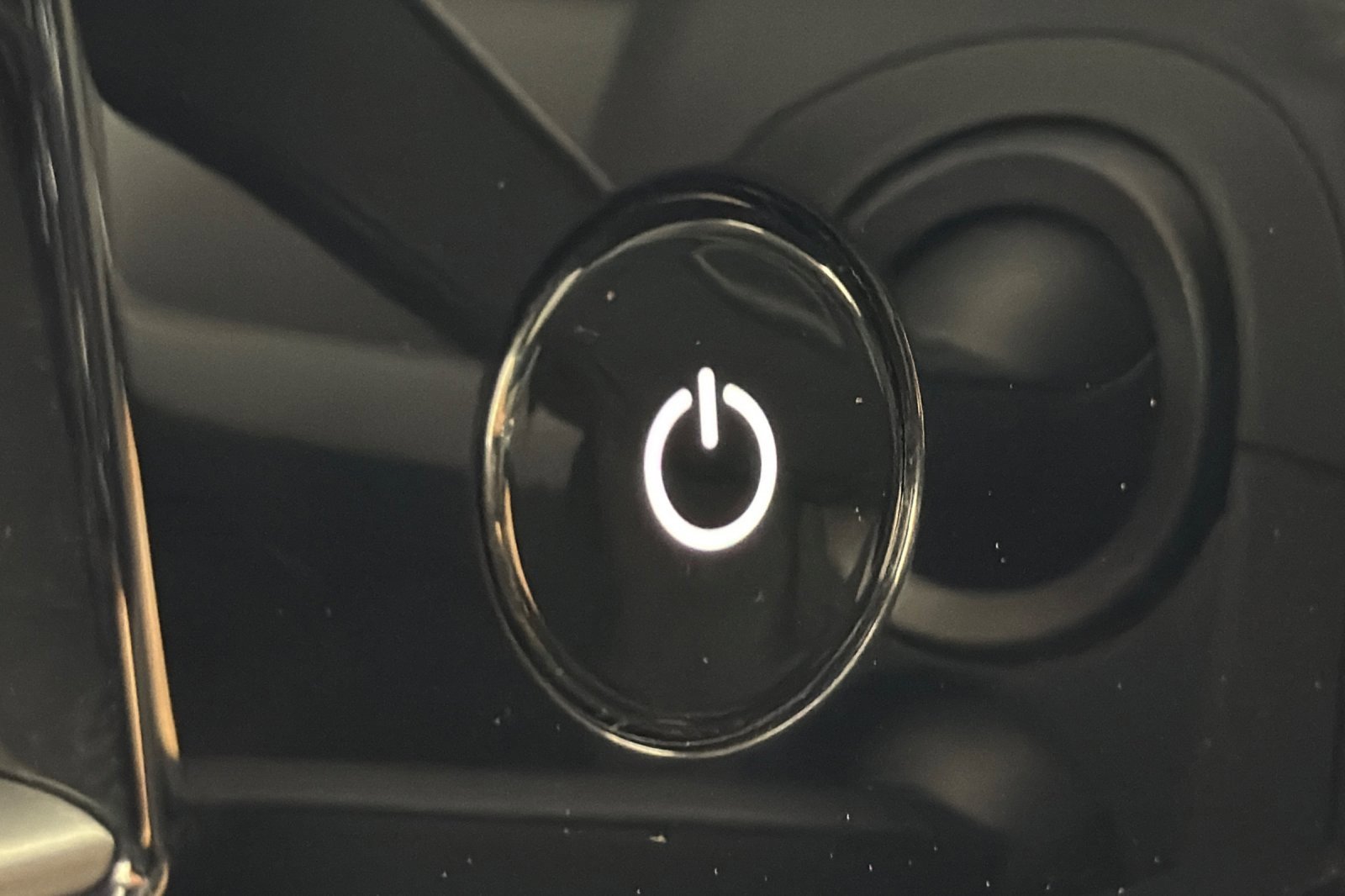 Used 2020 Porsche Taycan Turbo S w/ Premium Package image 21