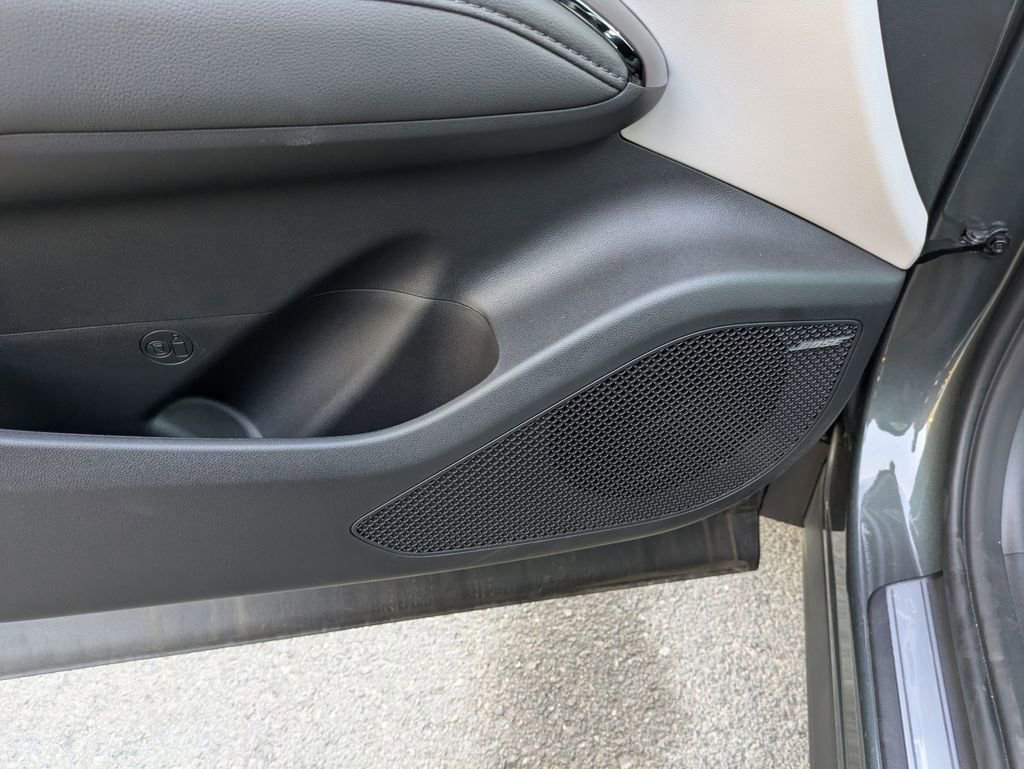 New 2025 Hyundai Tucson Limited image 25