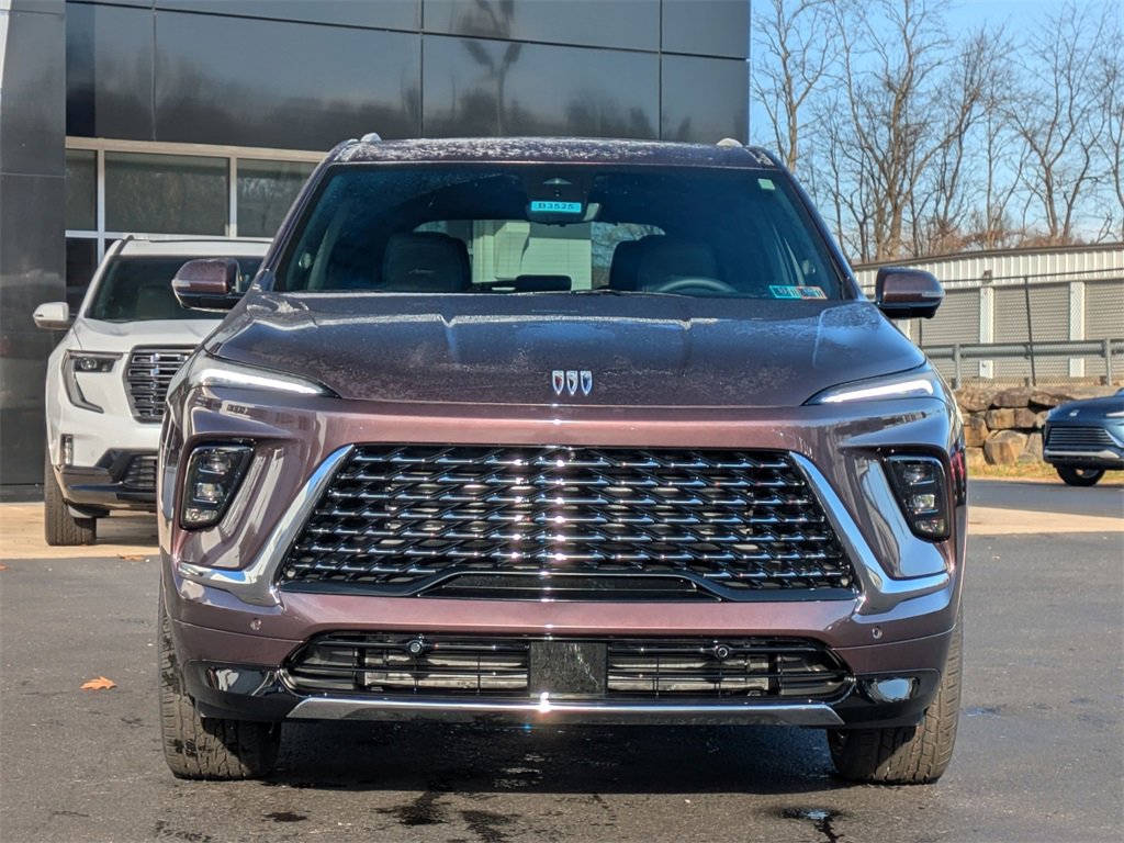 New 2026 Buick Enclave Avenir image 2