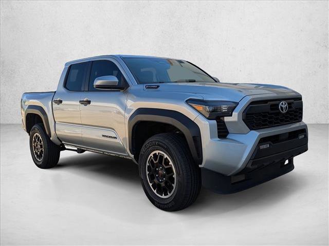 Used 2024 Toyota Tacoma TRD Off-Road image 3