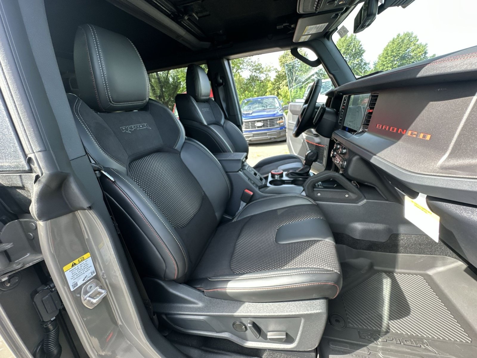 New 2026 Ford Bronco Raptor AWD/4WD image 34
